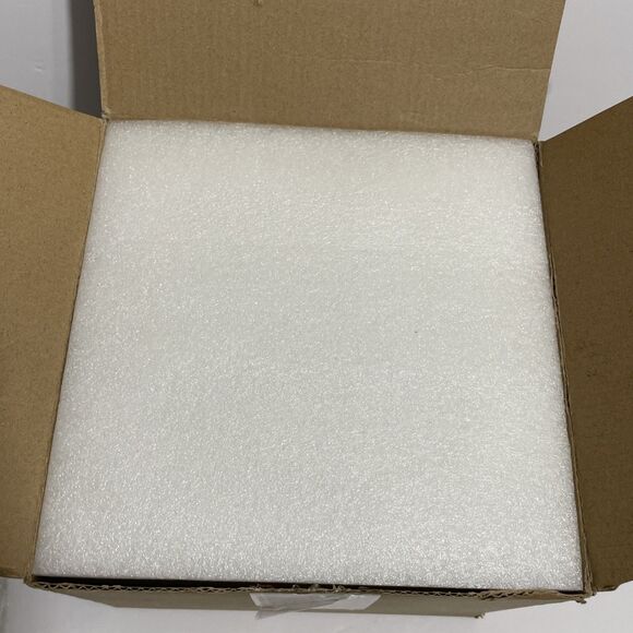 4-Piece Eco-Friendly Glasses Set with Bamboo Lids & Glass Straws 16oz Can Shaped - Picture 5 of 5